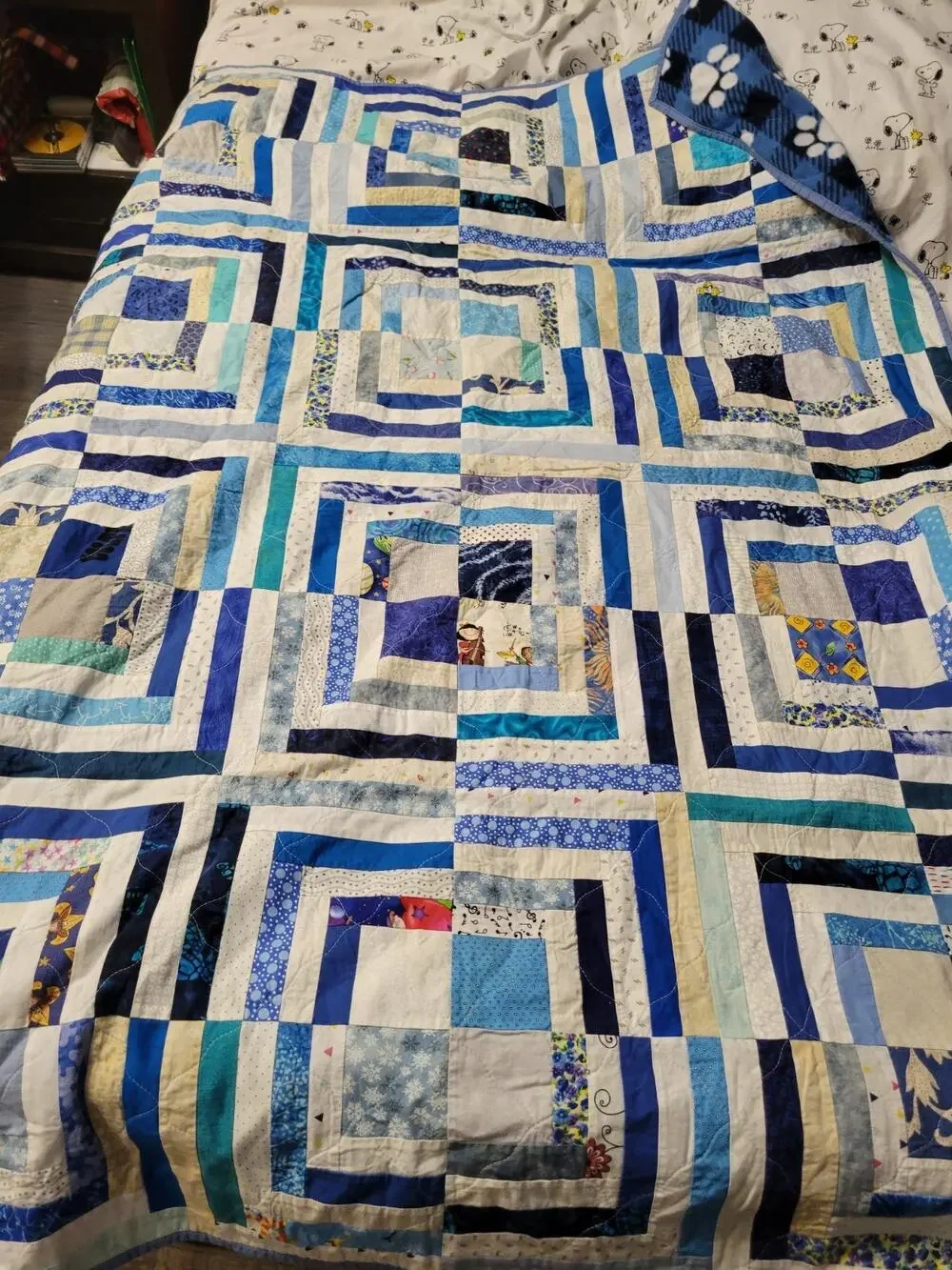 Modern Handmade Blue & White Quilt Fleece Paw Print Backing